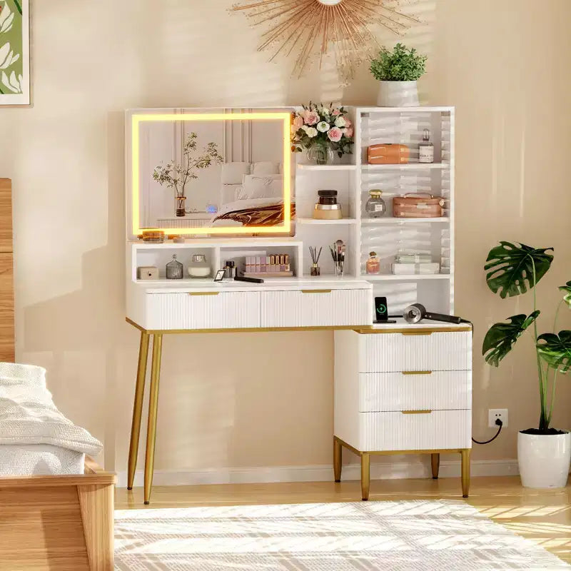 Fluted Vanity Desk with Mirror, Makeup Vanity with 5 Drawers & Shelves, Modern Dressing Table for Bedroom